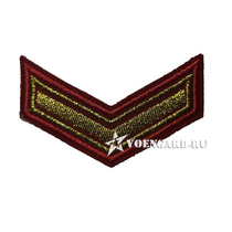 Курсовка (1 курс) вышитая золотистой нитью красная